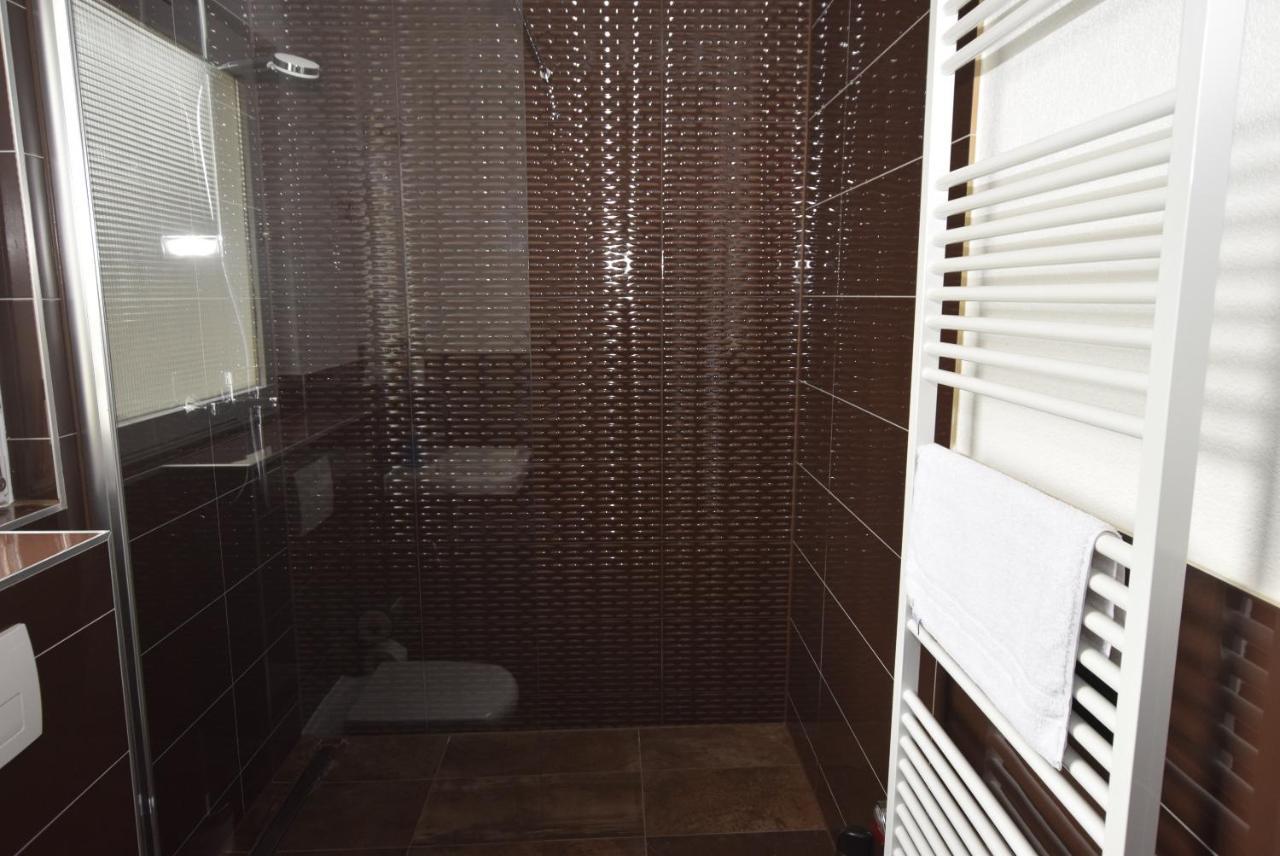 Nuertingen Zimmer Экстерьер фото