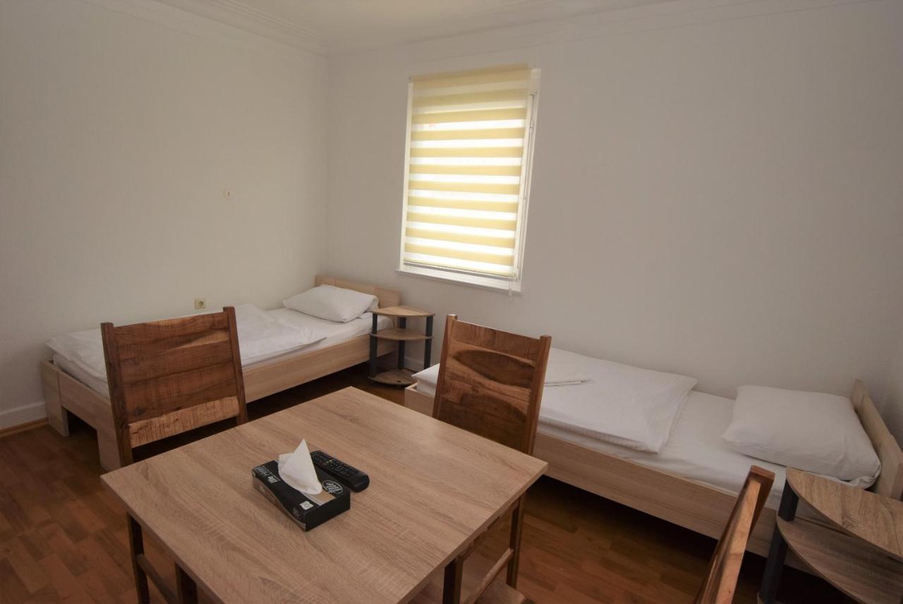 Nuertingen Zimmer Экстерьер фото